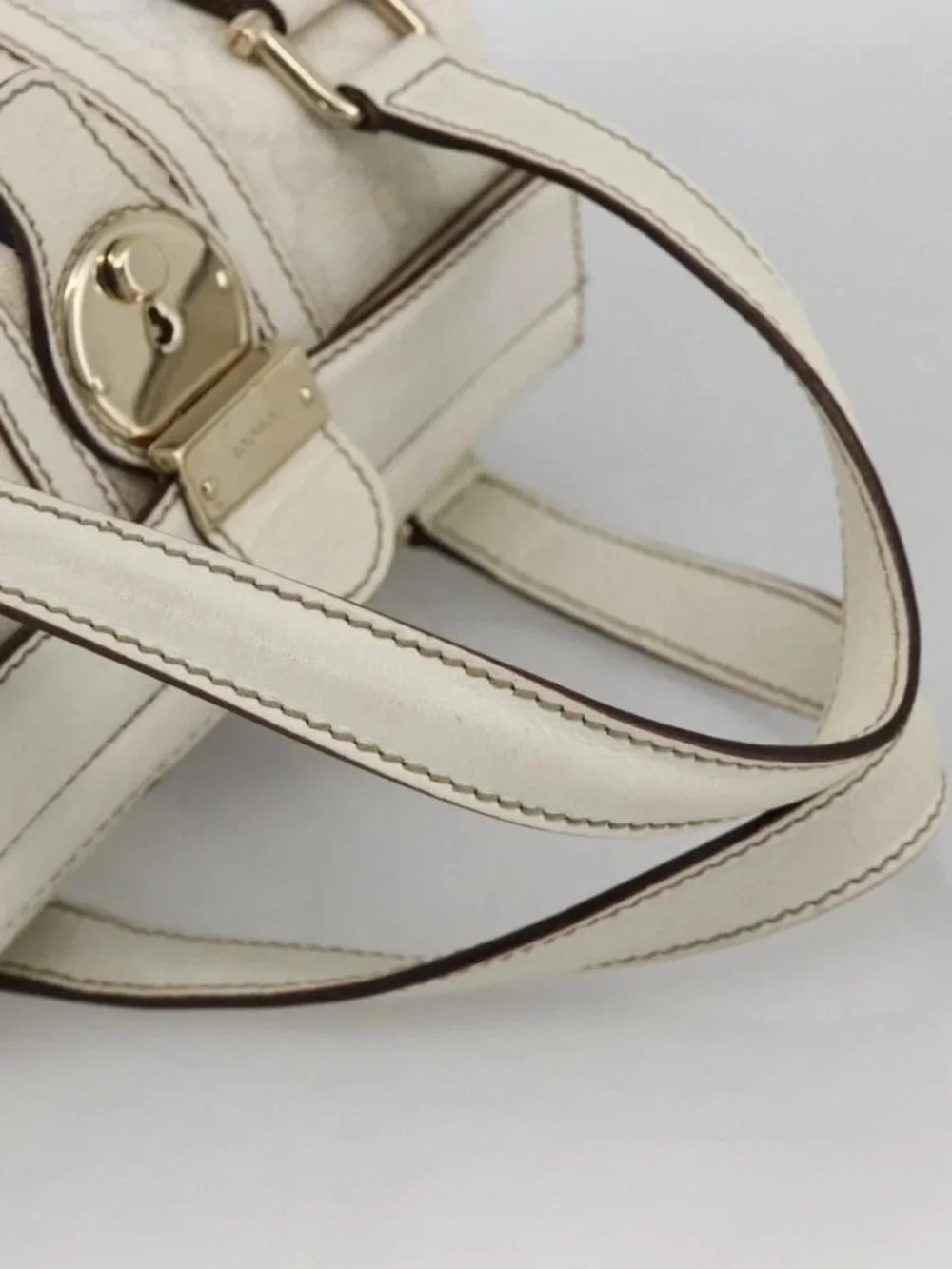GUCCI GG Supreme Sherry Line Ophidia Hand Bag PVC White Gold 153028 Auth YKZ923